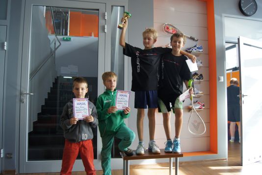 Finaliści SQUASH OPEN B + KORT