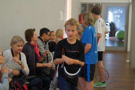 SQUASH OPEN B + KORT